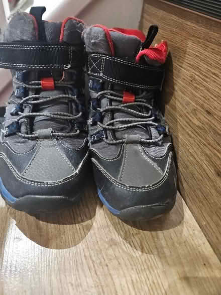 Photo of free Snow boots size 13, children (Temple Cowley OX4) #1