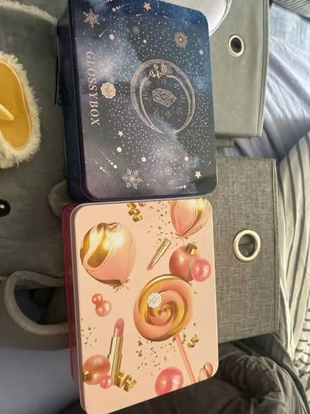 Photo of free Pretty storage tins (HX5 Elland) #1