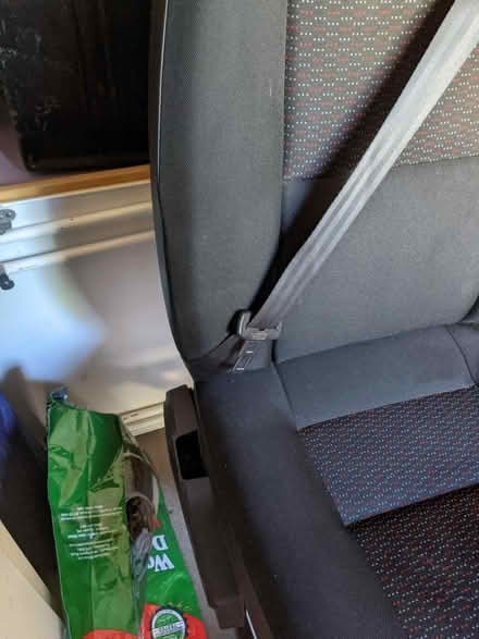 Photo of free Double van seats (WA6 Frodsham.) #4