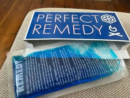 Photo of free Cold/Hot Gel Pack unused in box (New Eltham) #1