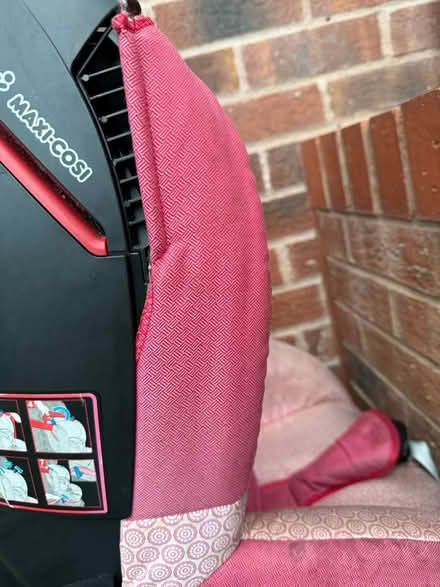 Photo of free Car seat (S2) #1