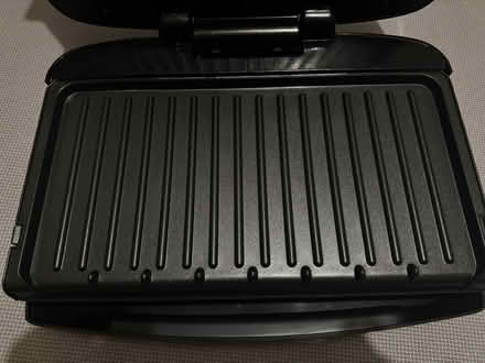 Photo of free George Foreman Grill. Removable plates (Lion Gate TW9) #1