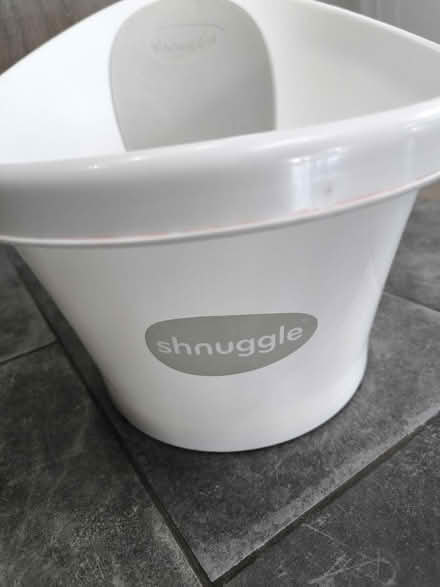 Photo of free Baby bath (EH4) #2