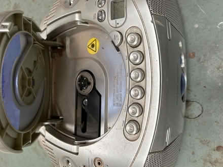 Photo of free CD radio (Oulton Broad NR32) #1