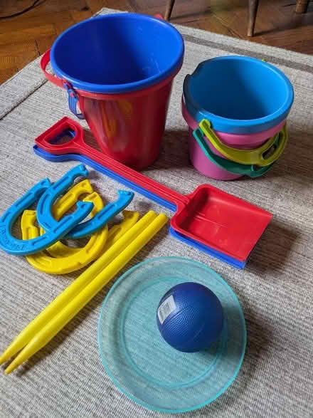 Photo of free Children's beach toys (Woodham Ferrers CM3) #1
