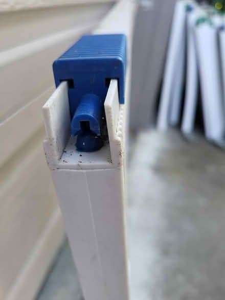 Photo of free sectional gate (Mt Carmel area, Redwood City) #2