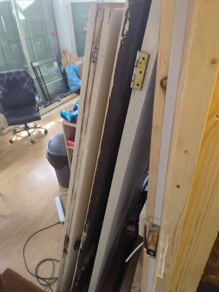 Photo of free 3 doors (Wellingborough NN8) #1