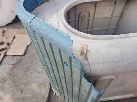 Photo of free Dog kennel (PE7) #2