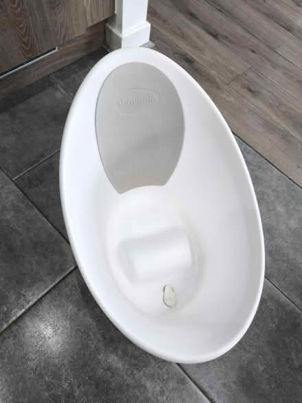 Photo of free Baby bath (EH4) #1
