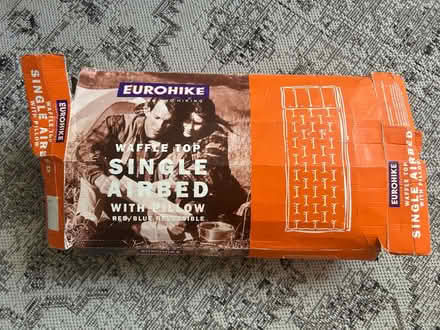 Photo of free Single airbed / blow up bed (CT2 8LL) #1