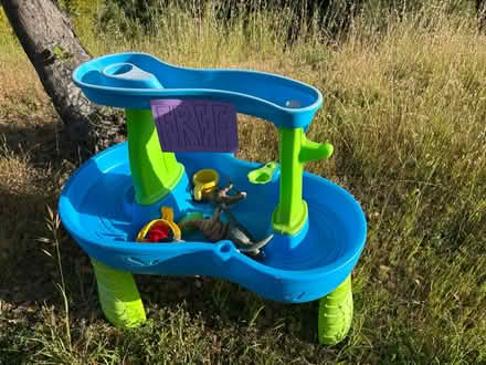Photo of free kids water play stand (Mill Valley) #1