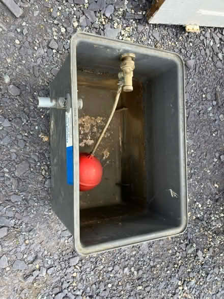 Photo of free Small water tank (Penisarwaun LL55 3) #1