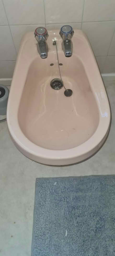 Photo of free Bidet with taps (West Bridgford NG2) #2