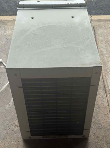Photo of free Window Air Conditioner (Streamwood) #3