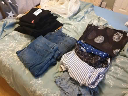 Photo of free New Womens jeans sizes 18 and 20 (Southwark SE1) #1