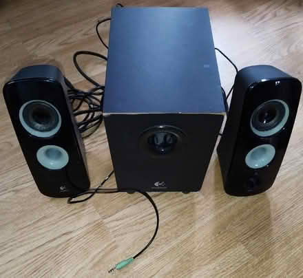 Photo of free Logitech Z323 2.1 Computer Speakers (Charlton SE7) #1
