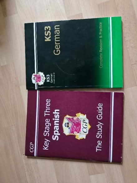 Photo of free Key stage 3 Spanish and german (Cheam SM2) #1