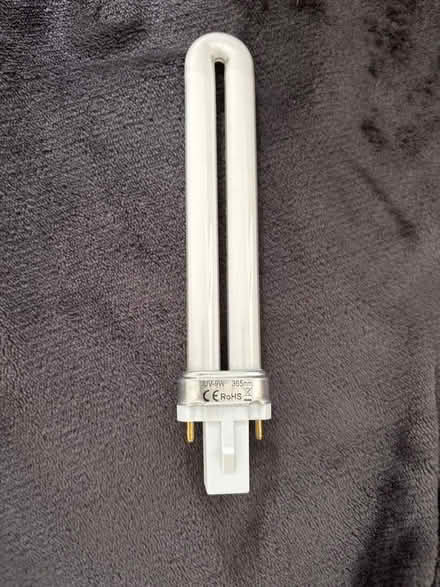 Photo of free 4 x uv lamp lights (Brickhill MK41) #1