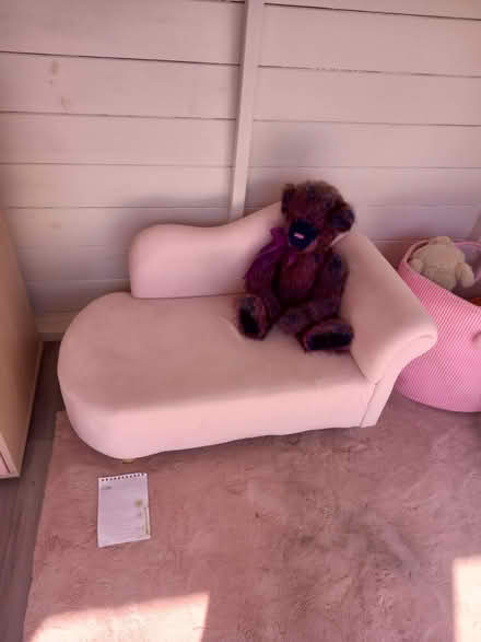 Photo of free Child/doll chaise longe (Hadleigh SS7) #1