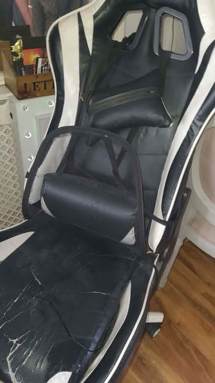 Photo of free gaming chair and mirrored fireplace (Hanwell W13) #2