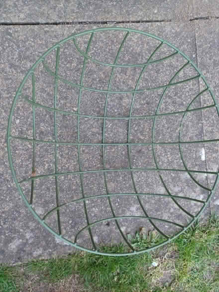 Photo of free Hanging baskets (East Harling NR16) #1