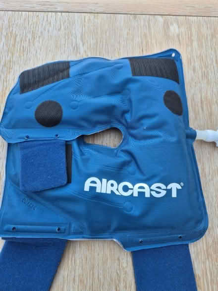 Photo of free Aircast Cold Knee cuff (DE3) #1