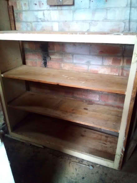 Photo of free free standing shelf unit (Hoddesdon EN11) #1