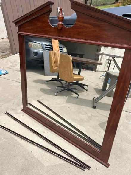 Photo of free Vanity mirror for a dresser (1008 Ardmore Circle Redlands) #1
