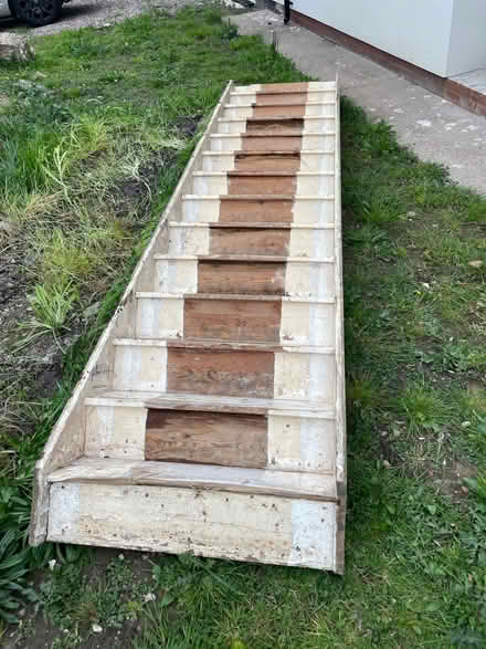 Photo of free Staircase (WN7) #1