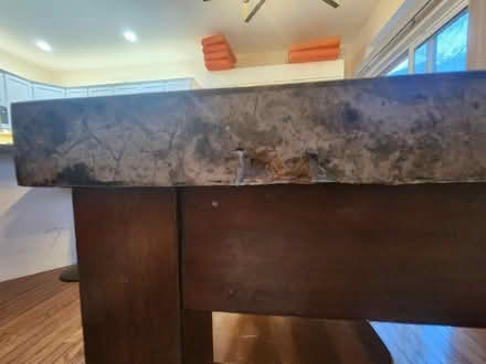 Photo of free Dining/kitchen table (Frazer, East Whiteland) #4