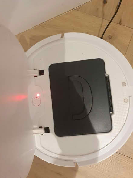 Photo of free Robot vacuum cleaner (South Ealing) #3