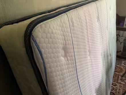 Photo of free 4ft small double mattress (Baildon BD17) #1