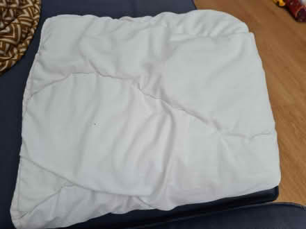 Photo of free Toddler duvet (N15 next to Chestnuts Park) #2