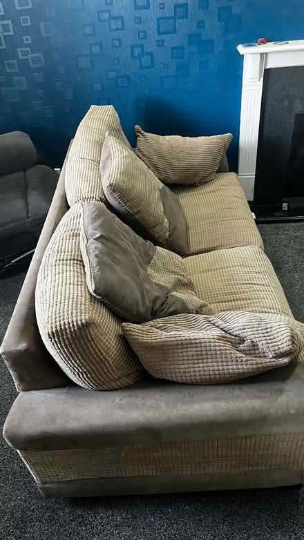 Photo of free Settee (Withymoor Village DY8) #1