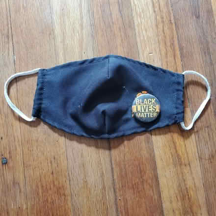 Photo of free Reusable mask (Ann Arbor Northwest Side) #1