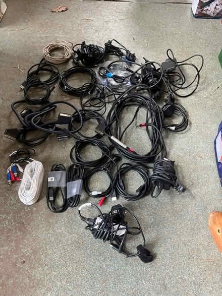 Photo of free Various cables USB HDMI Laptop etc (Aston on Trent) #1