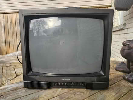 Photo of free Electrohome 20" CRT TV (Greenwood-Coxwell) #1