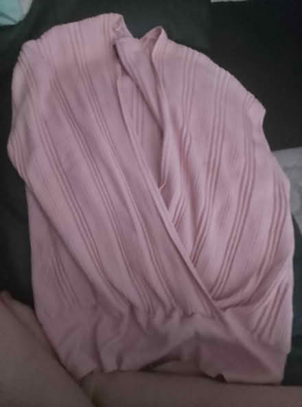 Photo of free Woman pink top (South ockendon) #2