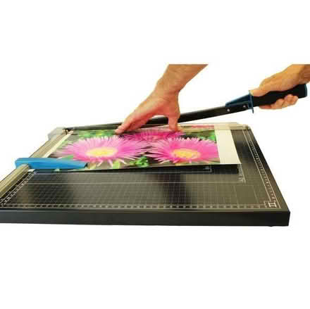 Photo of Guillotine/ paper cutter/ paper trimmer (West Dunbartonshire G83) #1