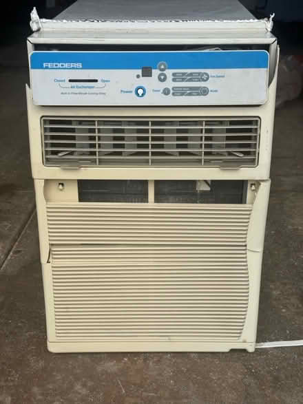 Photo of free Window Air Conditioner (Streamwood) #1