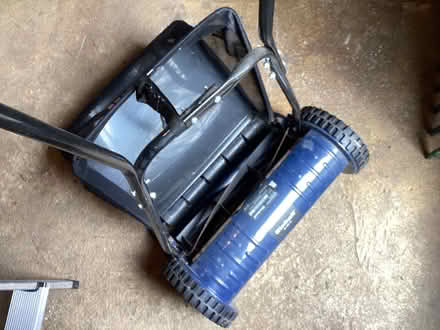 Photo of free Einhell BG-HM 40 Hand Lawn Mower (Chigwell IG6) #2