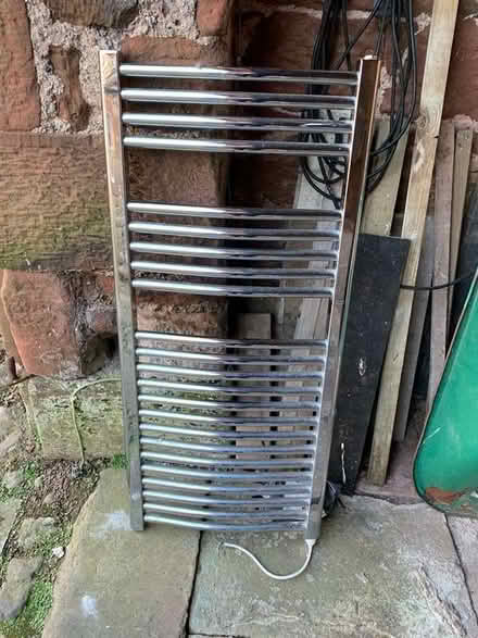 Photo of free Electrically-heated Towel Rail (Milburn CA10) #1