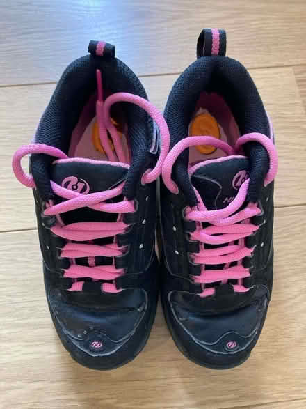 Photo of free Heelys Roller Shoes (Whitegrove RG42) #1