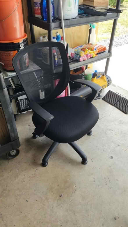 Photo of free Office chairs (West Kendall) #2