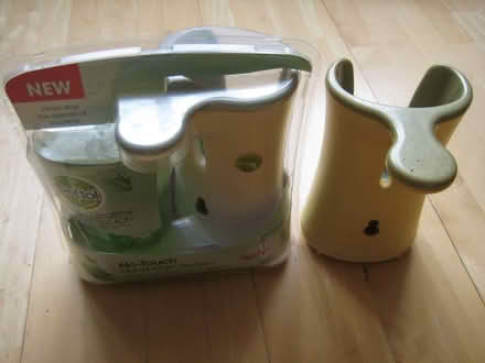 Photo of free Automatic soap dispensers (Ruddington NG11) #1