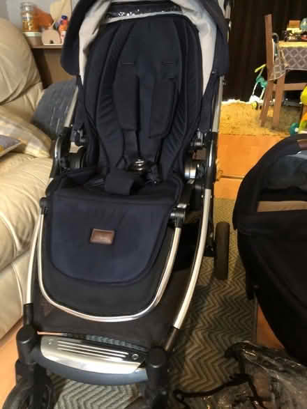 Photo of free Mamas & papas pram set (Ellesmere SY12) #3
