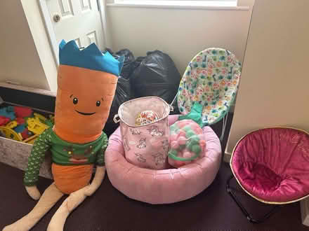 Photo of free Various kids items (Bechstein meadow BA14) #3