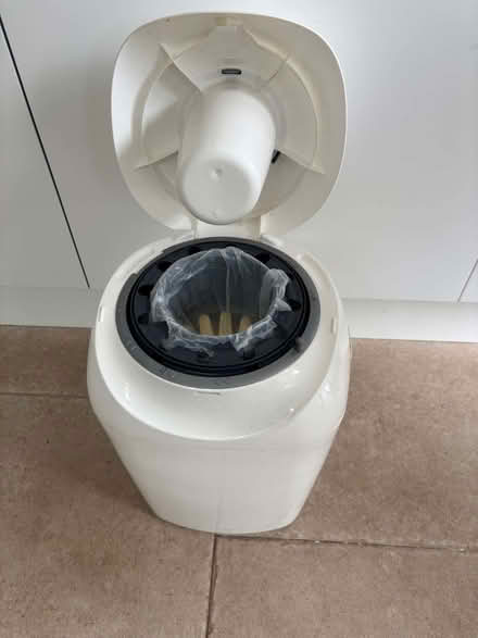Photo of free Nappy bin - Sangenic (Oxford-Freegle CGA OX4) #3
