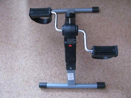 Photo of free Portable Pedal Exerciser (Horndean PO8) #1