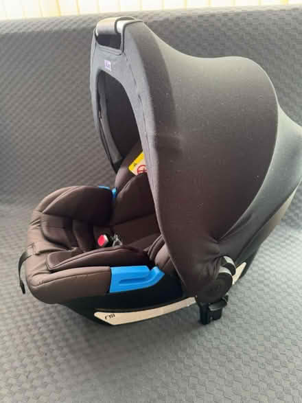 Photo of free Mothercare car seat (S6- Penistone) #3